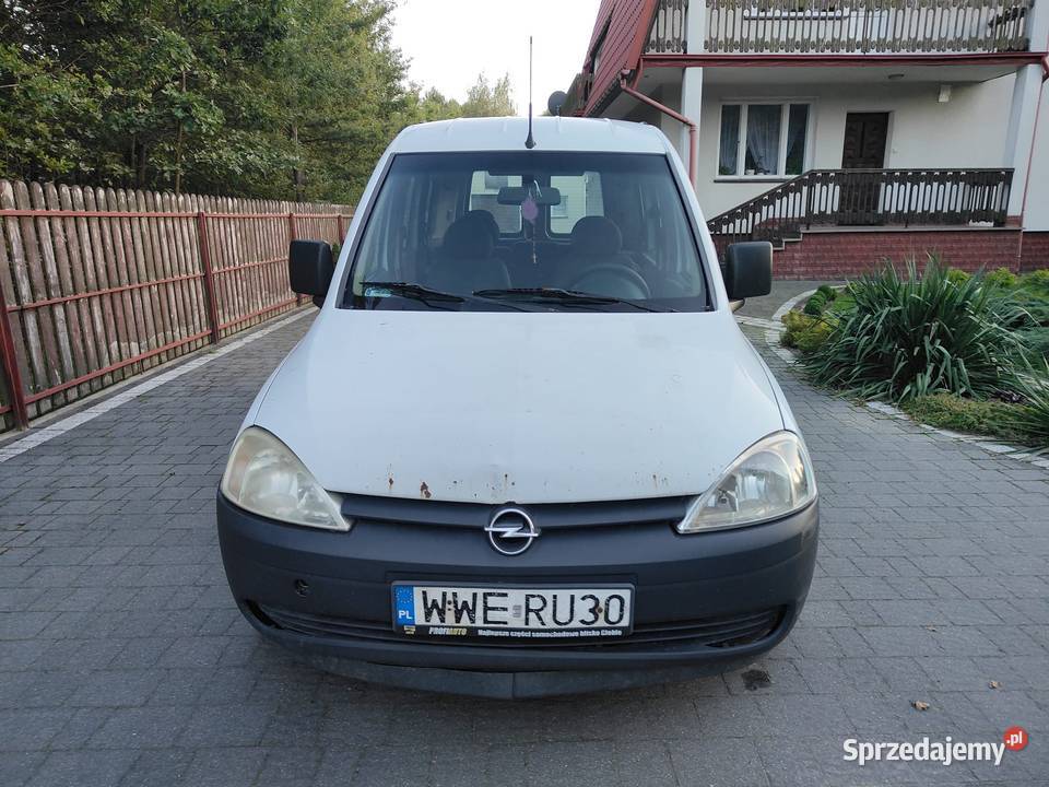 Opel Combo 2004r 17 diesel Isuzu 663000km Combo Łochów