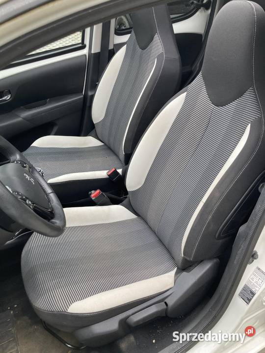 Peugeot 108 Bogato wyposażony Benzyna 12 isofix Damasławek