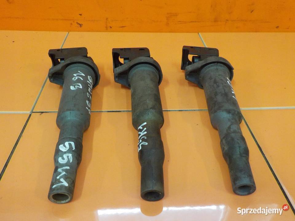 BMW E87 E90 16 B 08r cewka zaplonowa 0221504471 Suków