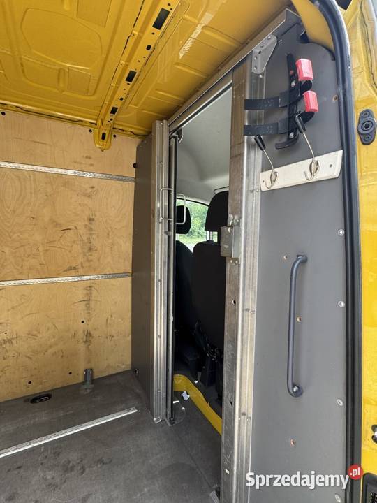 VOLKSWAGEN CRAFTER 20 TDI L3H2 2017r FV 23 Nisko