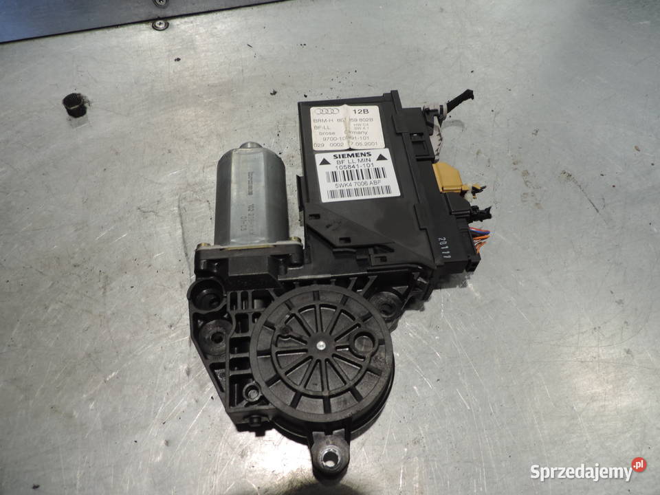 AUDI A4 B6 SILNICZEK SZYBY LEWY PRZÓD 8E1959802B Części samochodowe Nowy Sącz