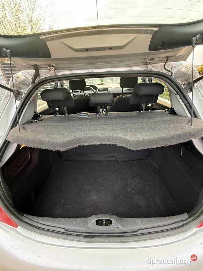 Peugeot 208 nieuszkodzony Peugeot Radom