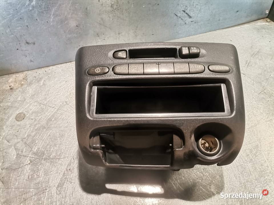 TOYOTA YARIS I RADIO FABRYCZNE 8612052020 Nowy Sącz