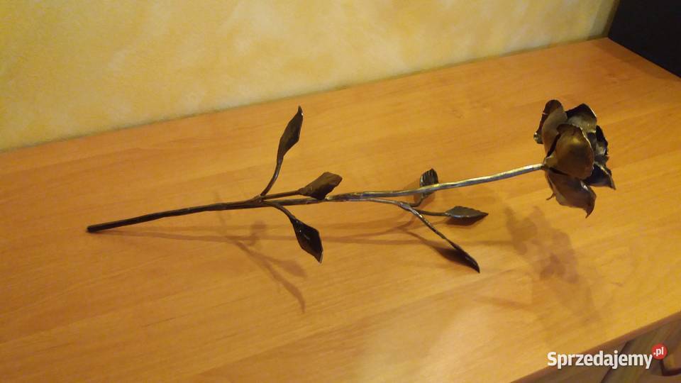 RÓŻA METALOWA KUTA Suwałki