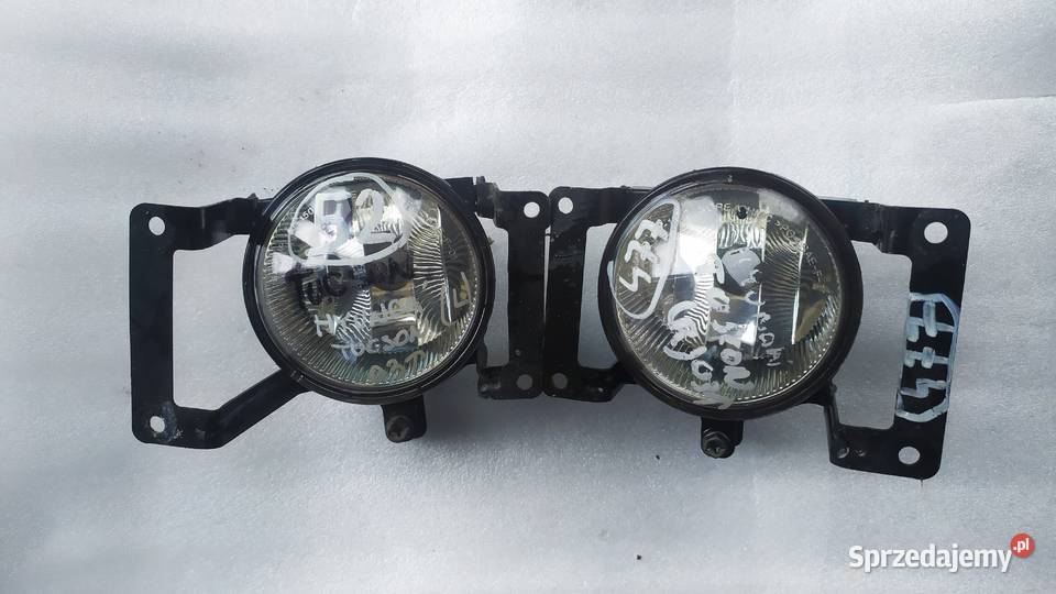 Hyundai Tucson 2003 2004 2005 halogen lewy prawy Byków