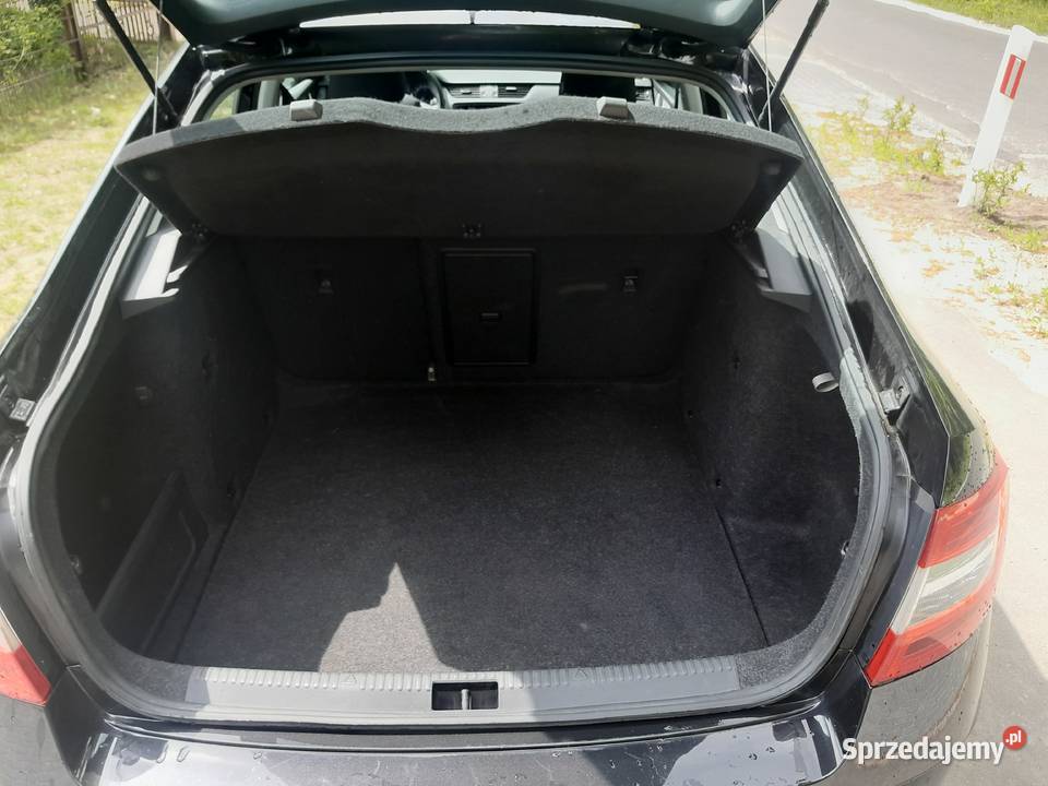 Skoda Octavia Salon Polska lakier metallic Dębno