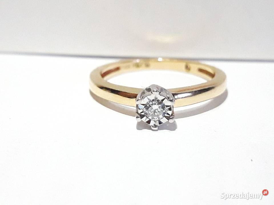 Złoty pierścionek zaręczynowy 585 diament 009ct