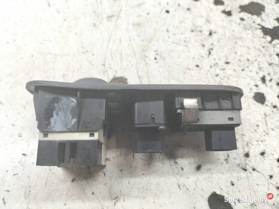 PRZEŁĄCZNIK SZYB 2007 R LEWY PRZÓD Iveco Stralis