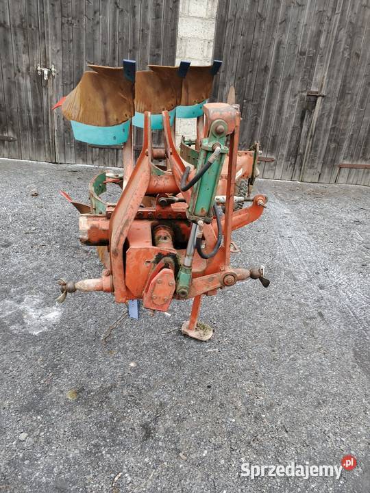 Pług obrotowy 3 skibowy Kverneland