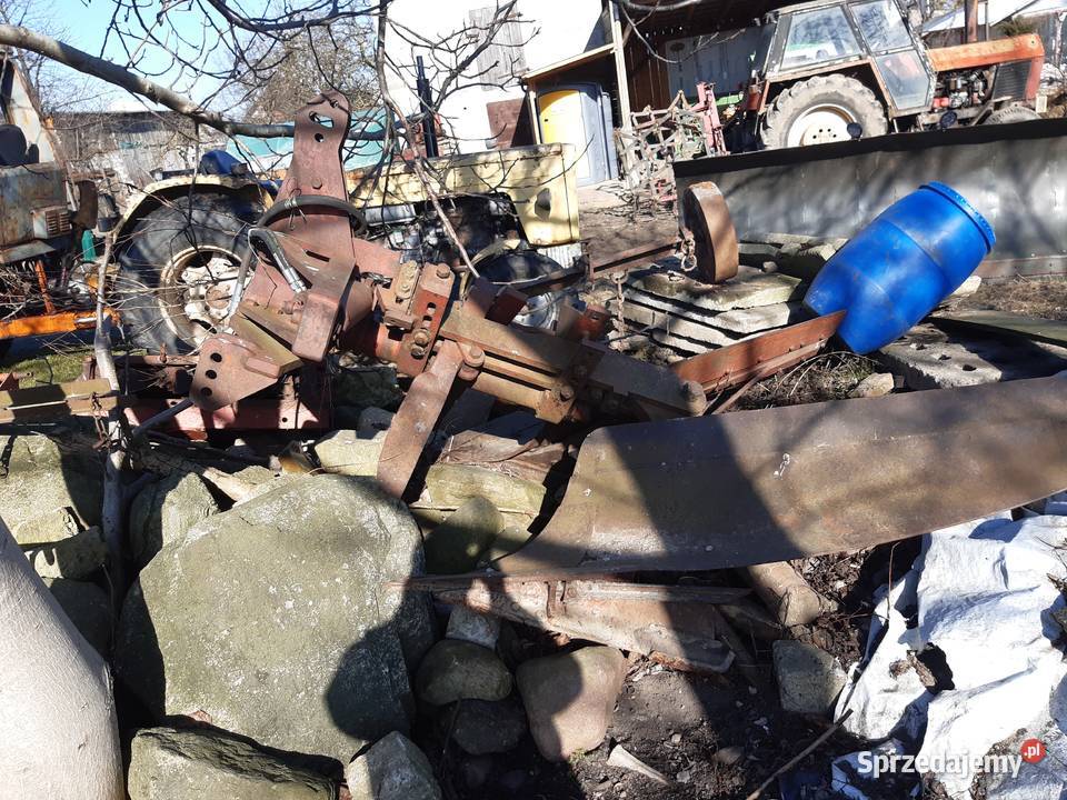 Pług łąkowy do głębokiej orki nieużytków Puck