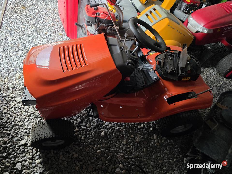 Kosiarka traktorek z Niemiec husqvarna gutbroad świętokrzyskie Bieliny sprzedam