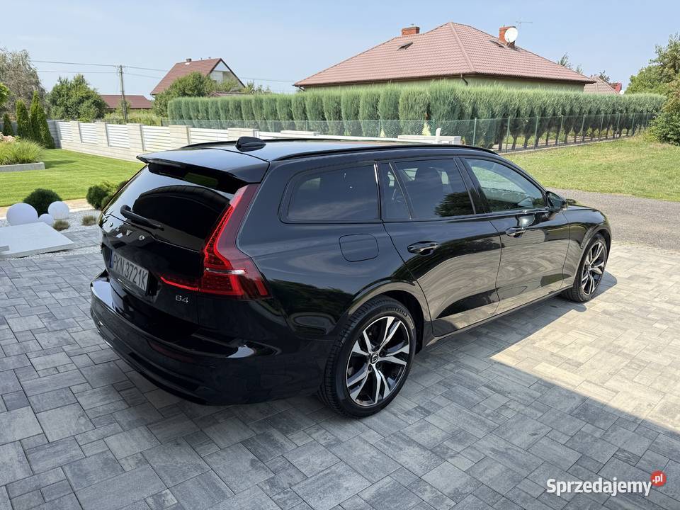 Volvo V60 B4 RDesign 20 DIESEL Zarejestrowany centralny zamek Konin sprzedam