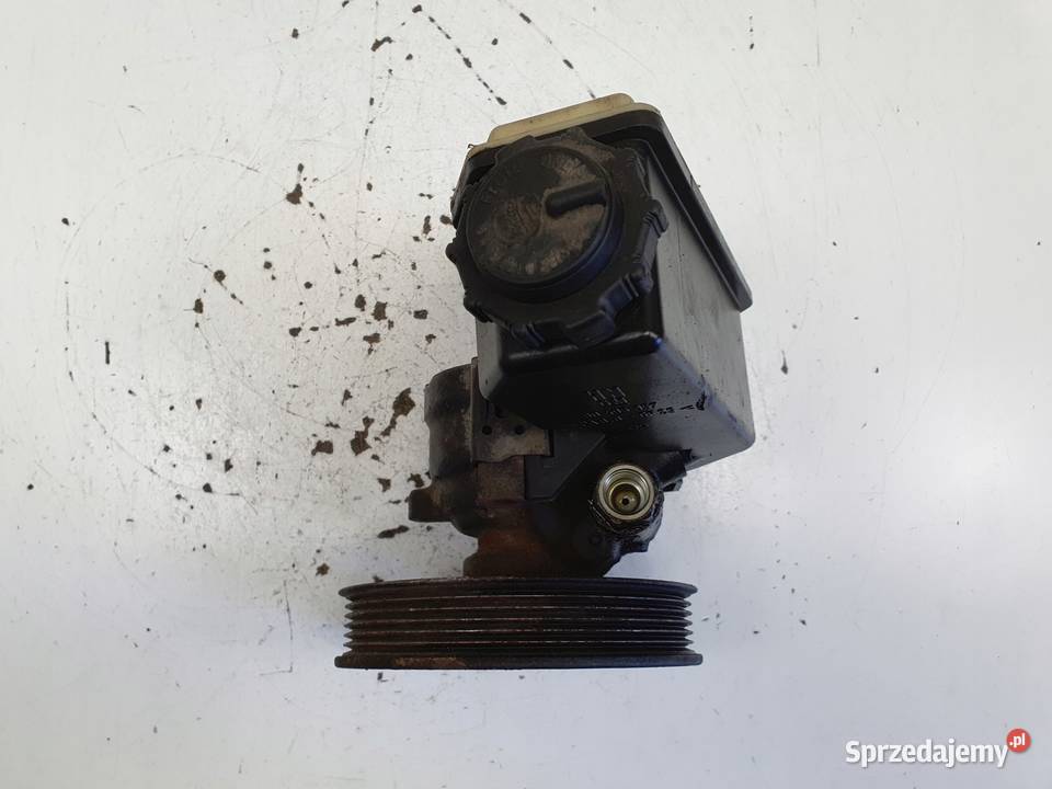 Opel Vectra B 18 16V POMPA WSPOMAGANIA 90495957 sprzedam