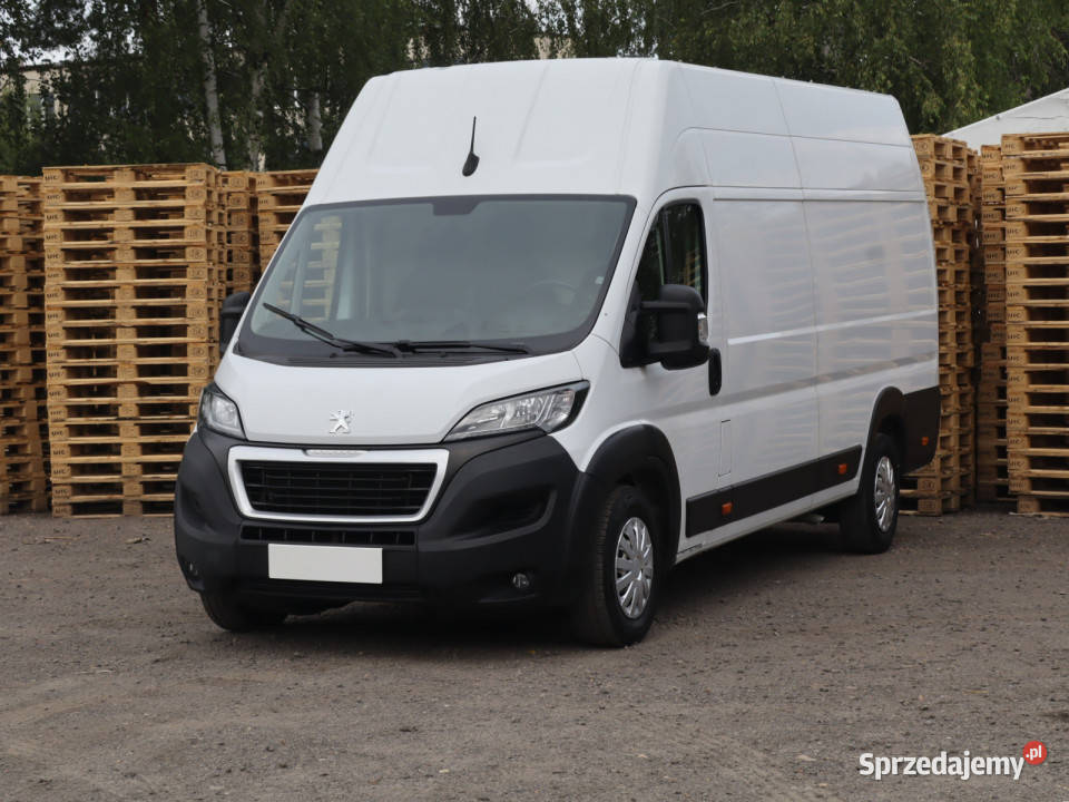 Peugeot Boxer 22 BlueHDi