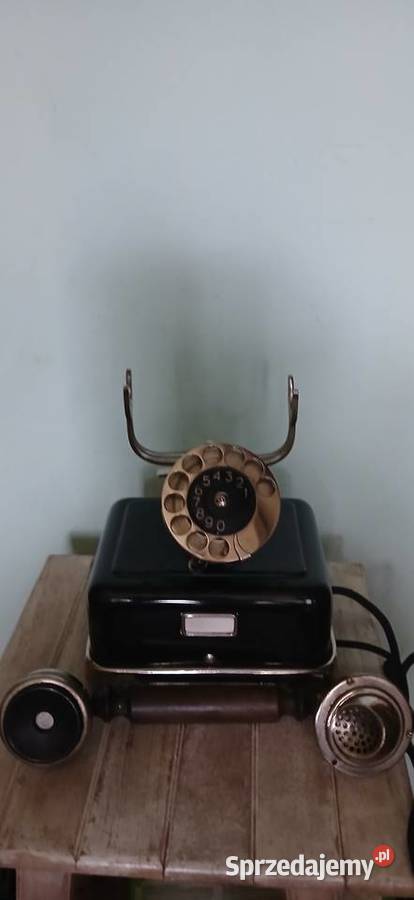 Stary telefon na tarcze z lat 30 tych Kraków