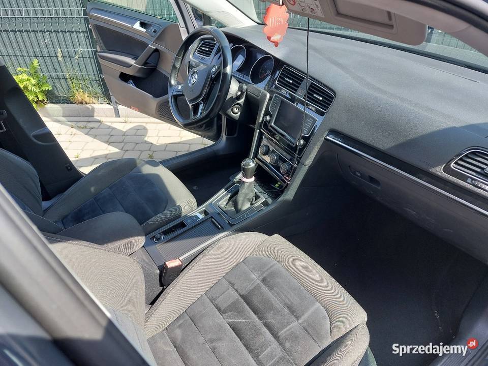 Volkswagen Golf VII VW 7 14Pb 150 2015r salon Koszalin