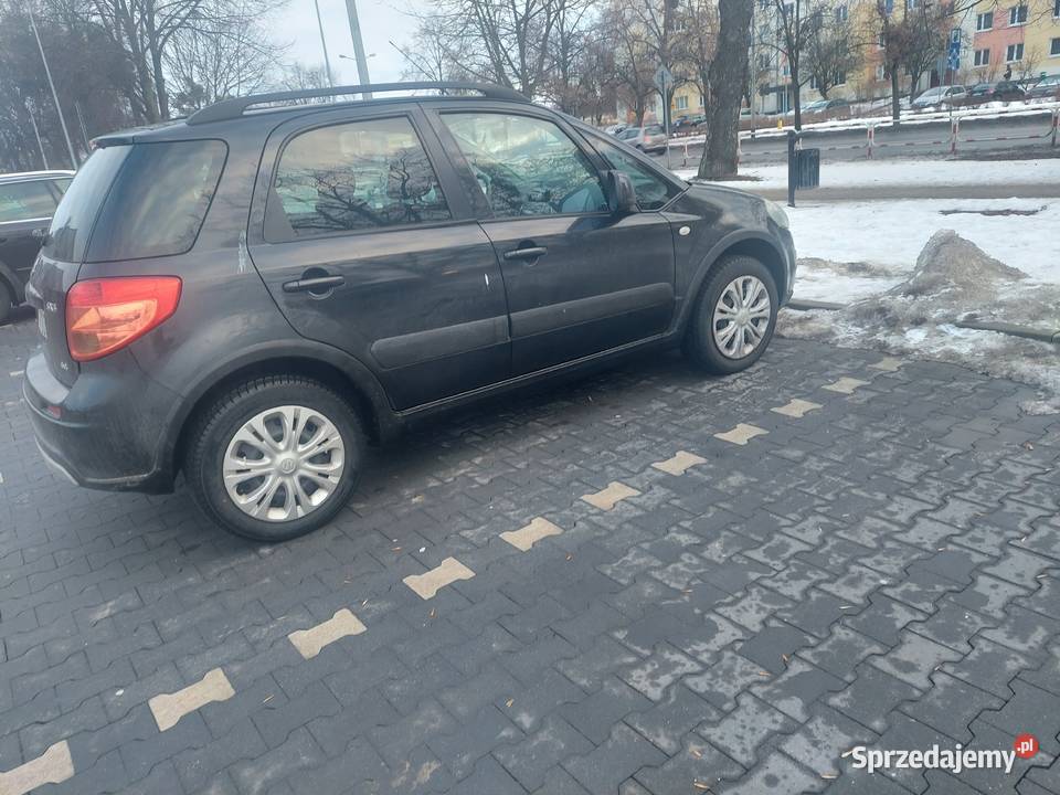 Suzuki SX4 4x4 16 Benzyna Gaz Puławy sprzedam