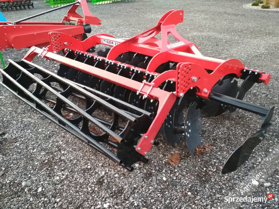 25 m Brona talerzowa kompaktowa TIGER Junior Agregaty wielkopolskie Kalisz