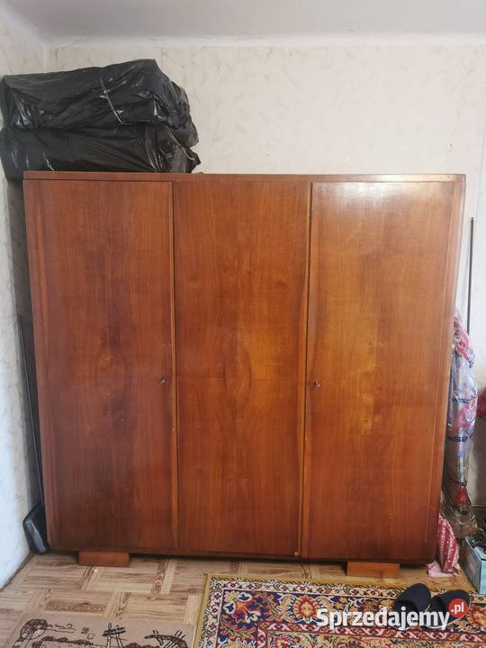 Szafa na ubrania stara Kielce