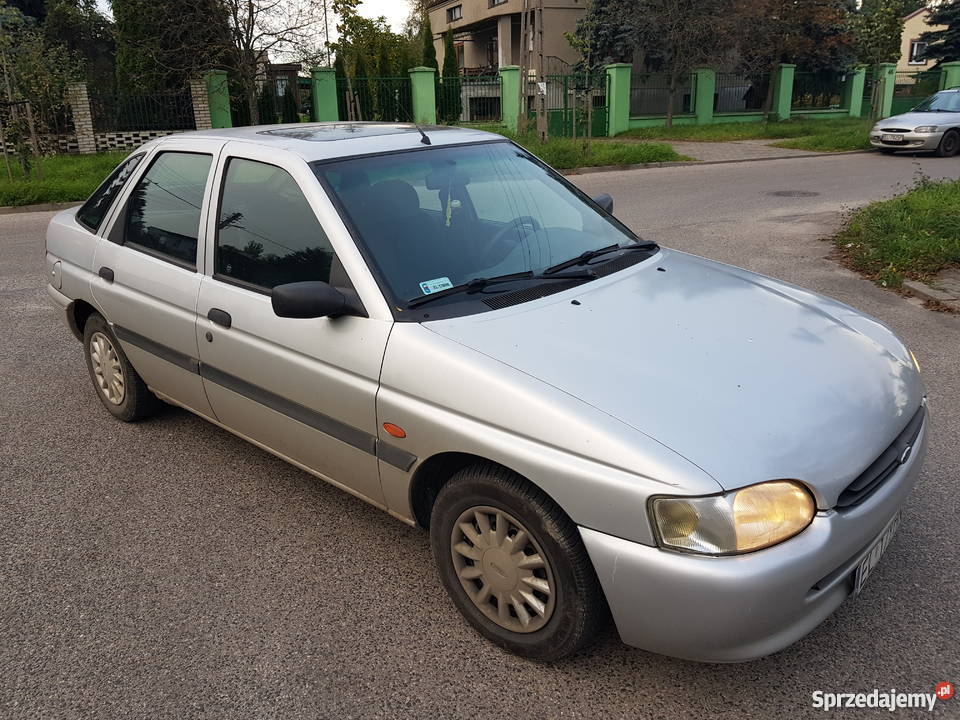 Ford escort mk6 14 Wspomaganie Zarejestrowany w Polsce Łódź sprzedam