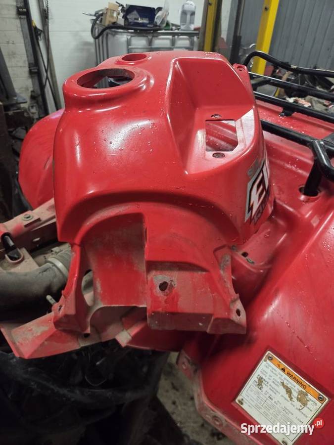 Wypełnienie oslona plastik baku bak suzuki eiger Plastiki Wiele