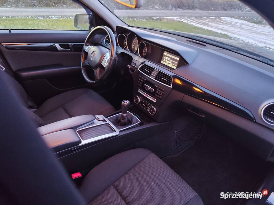 Sprzedam mercedes Benz w204 1889cm3 małopolskie Łapanów