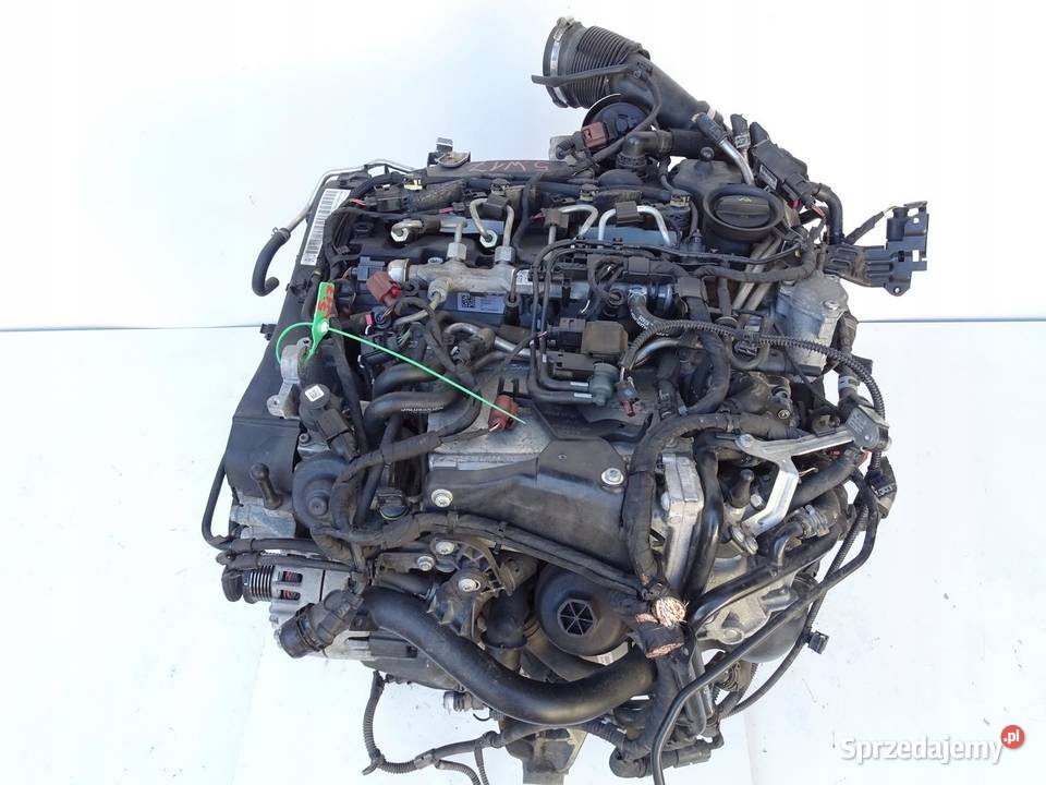 SILNIK SŁUPEK MOTOR CNH 20 TDI 163 AUDI A4 B8