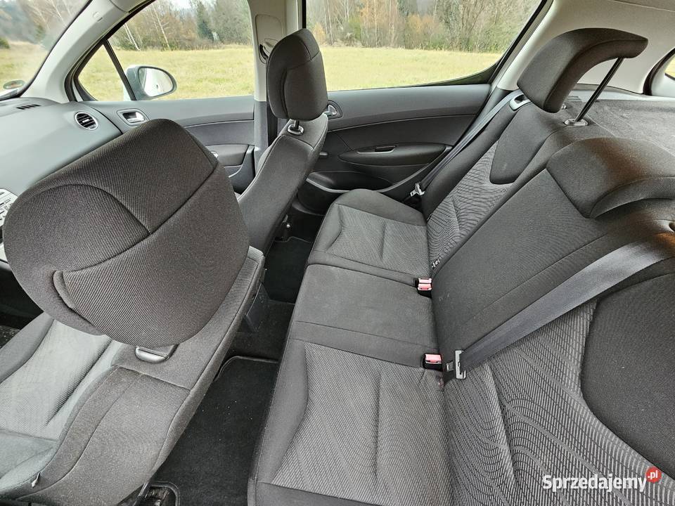 Peugeot 308 16 benzyna 2009r doinwestowany sprzedam