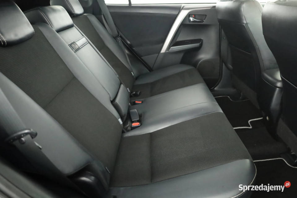 Toyota RAV 4 25 Hybrid 145KM Piaseczno