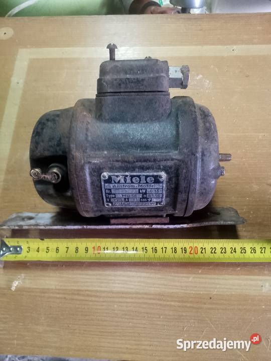 Zabytkowy silnik miele Pozostałe Szastarka