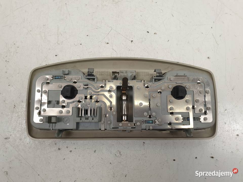 Fiat Croma II LAMPKA OŚWIETLENIA KABINY Rudka