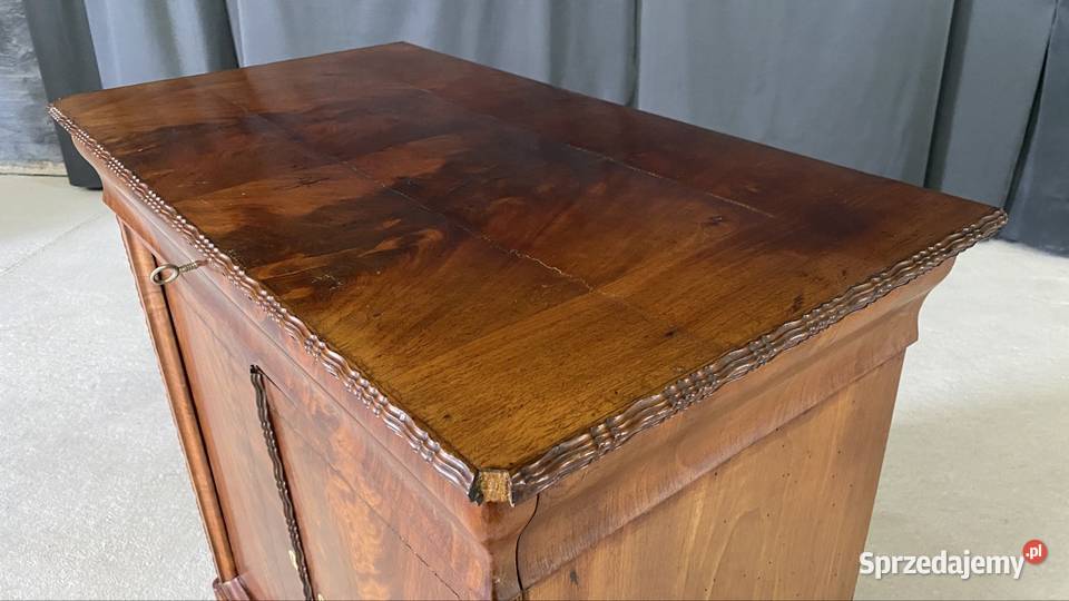 Komoda mahoniowa I poł XX w szuflada Budno