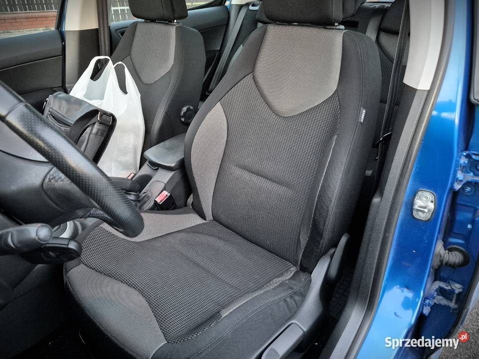 Peugeot 308 120 Climatronic HAK 2x Opony Szklany Mielec