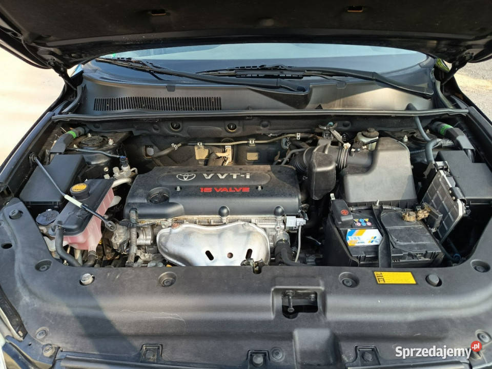 Toyota RAV4 Niski przebieg or lakier stan III isofix