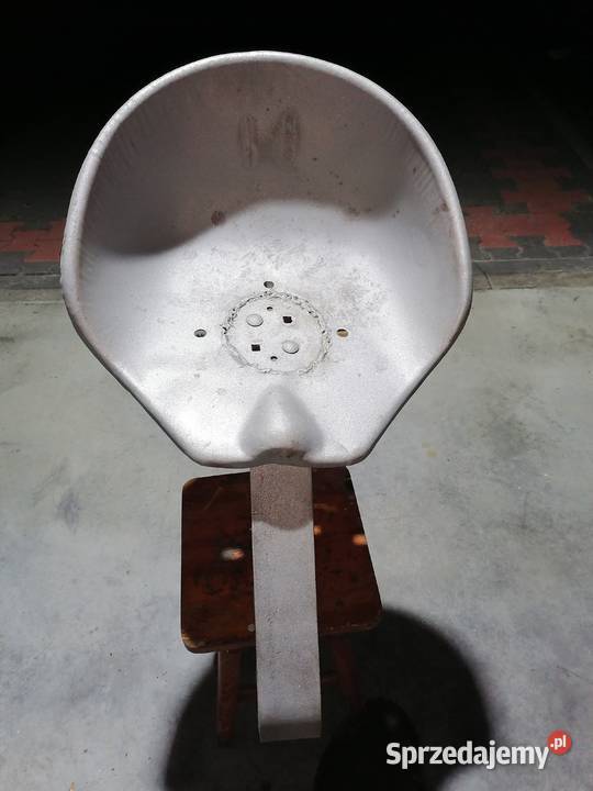 Siedzenie resorowe ursus 330 328 świętokrzyskie Masłów Drugi