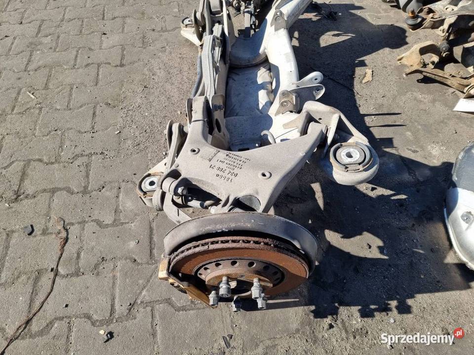 BELKA SANKI TYŁ AUDI A8 D3 II LIFT 4E0505235H Lipno