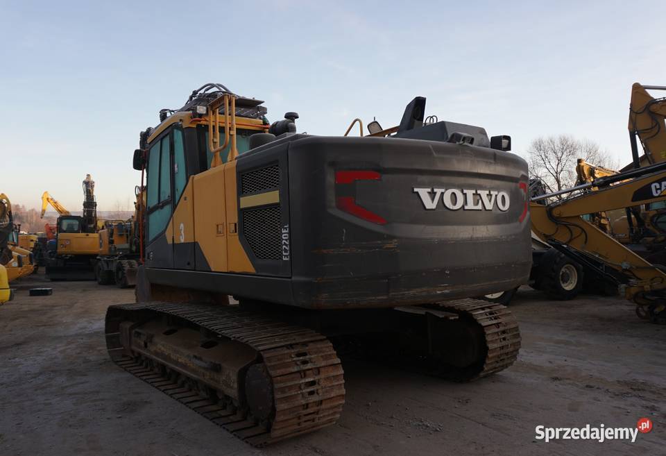 Koparka gąsienicowa Volvo EC 220E 2015 Koparki świętokrzyskie Jeziorko