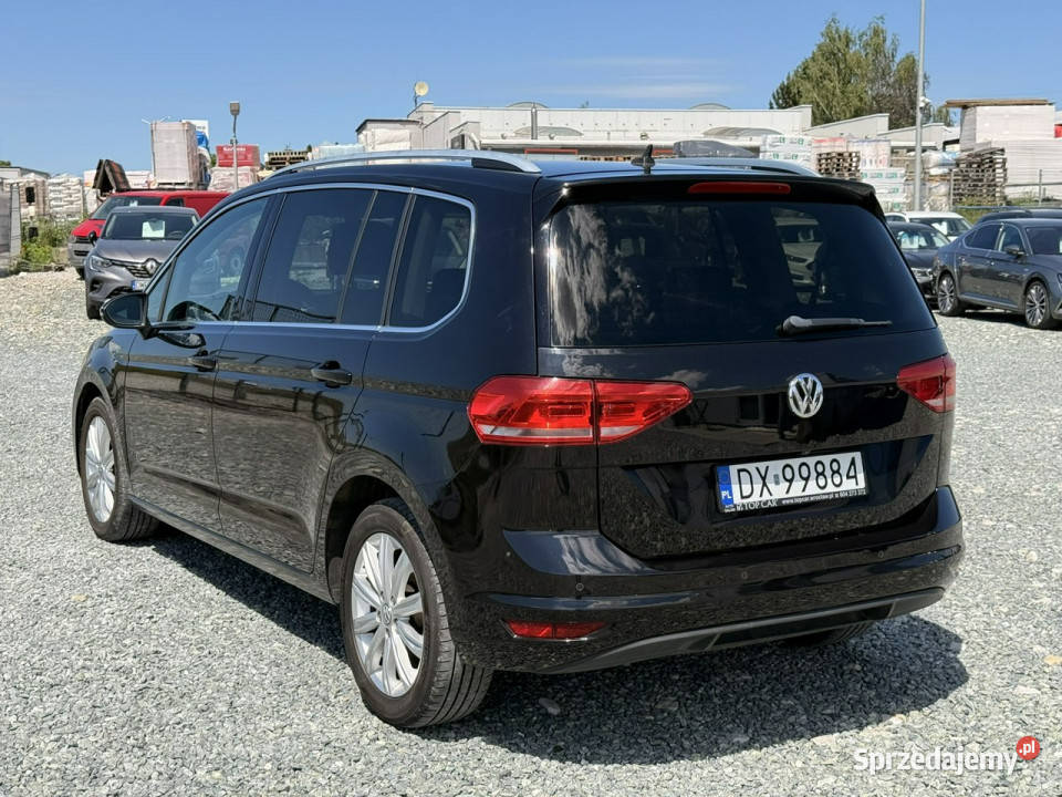 Volkswagen Touran 16TDI 110 2016r Highline ACC klimatyzacja dolnośląskie Wojkowice sprzedam