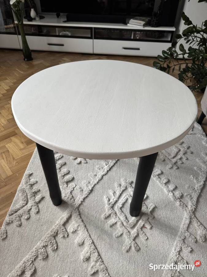 Sprzedam stolik wykonany z naturalnej sosny Wrocław