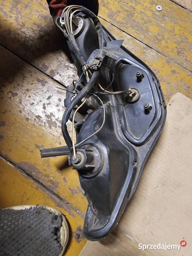 Suzuki RF 600 lampa tylna tył tylnia rf600 ogon