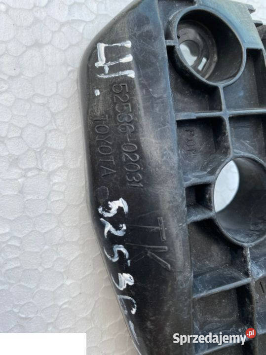 Toyota slizg mocowanie zderzaka Kozubszczyzna