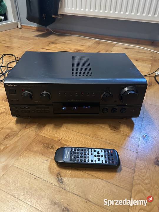 WZMACNIACZ TECHNICS SAAX720