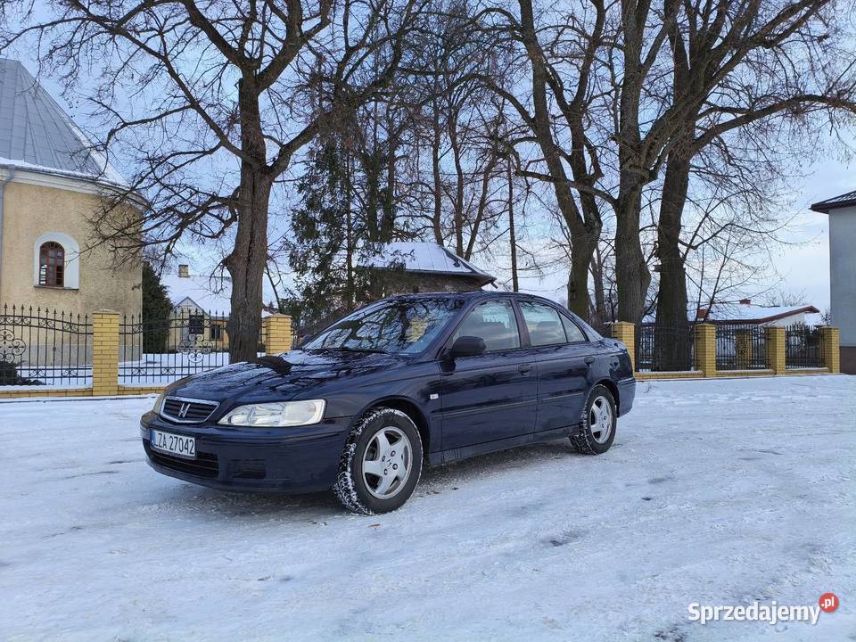 Honda Accord 18 vtec przegląd do grudnia 2026 Samochody osobowe podkarpackie Narol