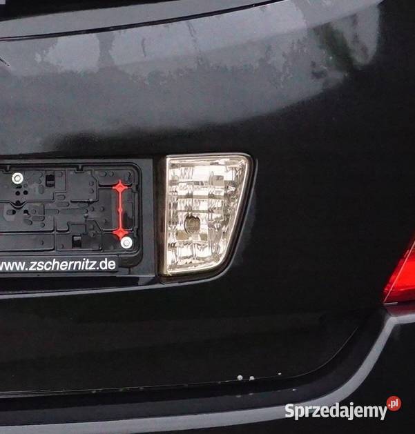 LAMPA WSTECZNA W KLAPĘ NISSAN MURANO Z50 Nowy Tomyśl
