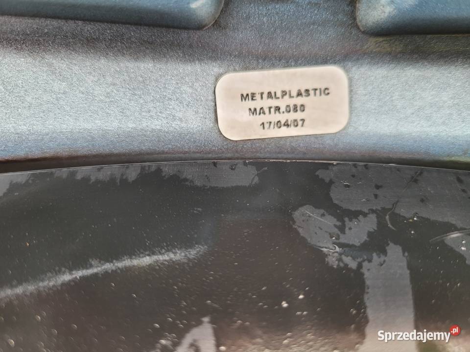 Piaggio MP3 125 200 250 grill owiewka przod