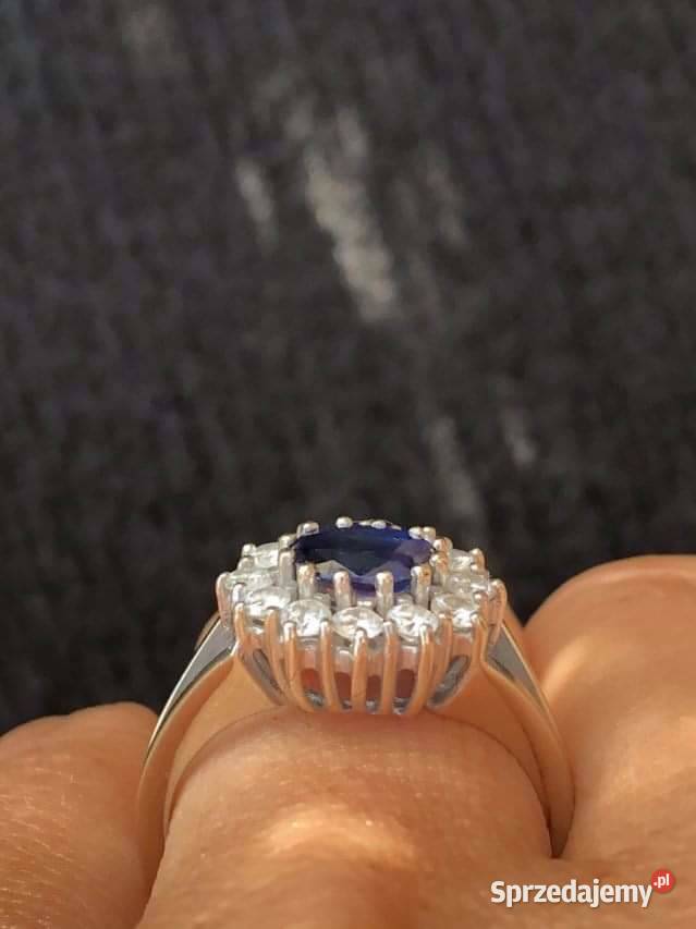 Pierścionek Z szafirem Łódź