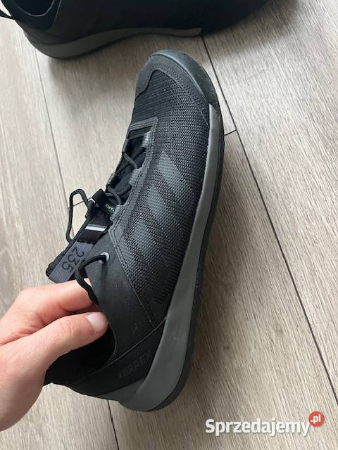 Buty ADIDAS TERREX SWIFT SOLO r 42 23 skóra ekologiczna Jemielnica sprzedam