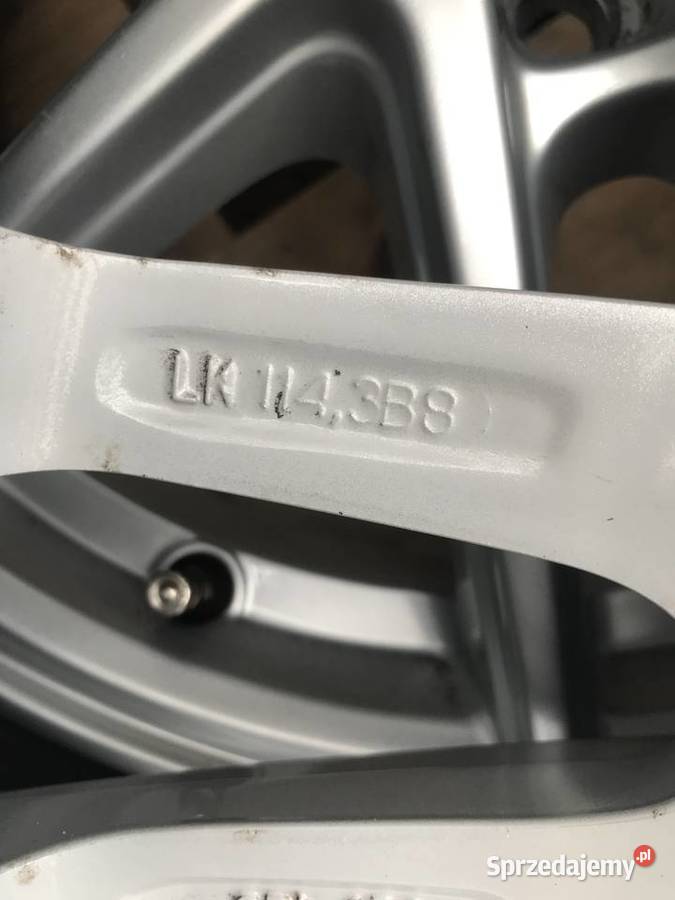 Koła 5x1143 205 60 16 et 50