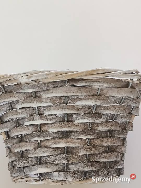 Koszyk pleciony z wikliny sielski styl na sprzedam