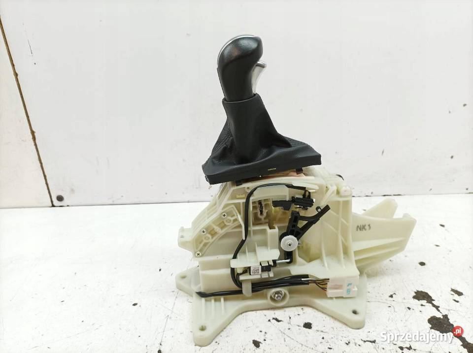 LEWAREK SKRZYNI BIEGÓW WYBIERAK AUTOMAT 16 CRDI Rok produkcji 2019